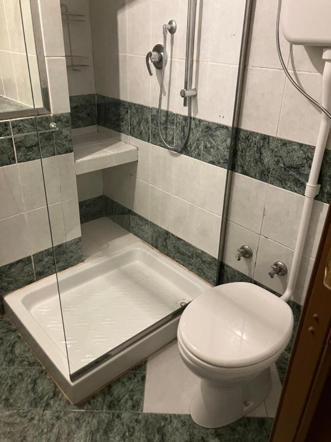 Pied At Terre Apartman Trieszt Kültér fotó